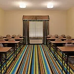 Holiday Inn Express&Suites St Marys
