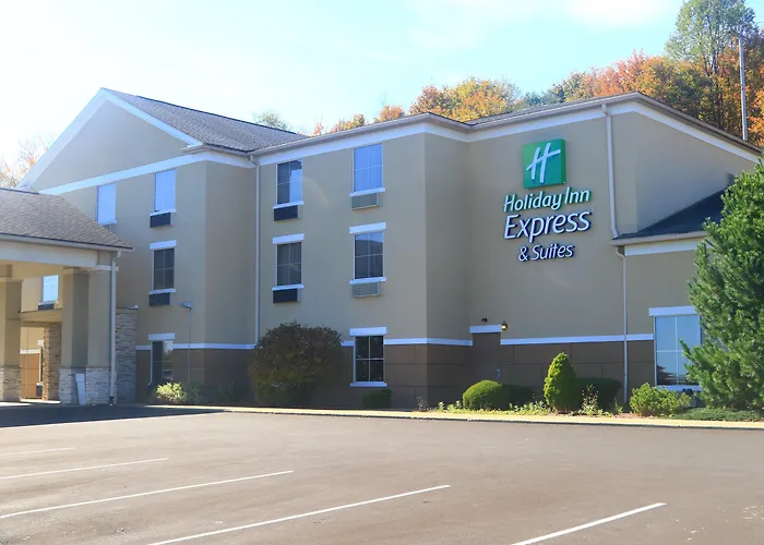 Holiday Inn Express&Suites St Marys